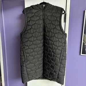 DSG Black Quilted Vest
